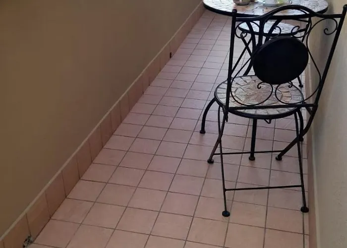 Apartament Lo Mirall - Bilocale A 2 Minuti Dalla Del Lido Di